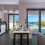 Albatross Beach Front Villas Villa Gennadi