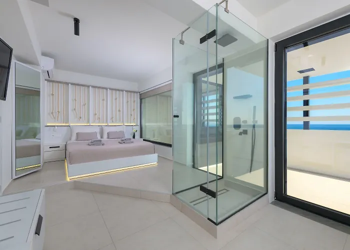 Albatross Front Gennadi