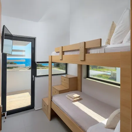 Albatross Front Villa