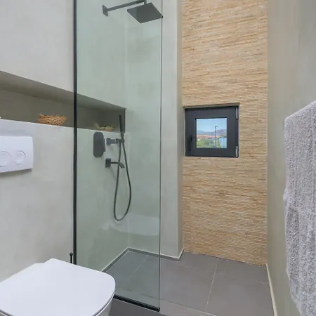 Βίλα Albatross Front *