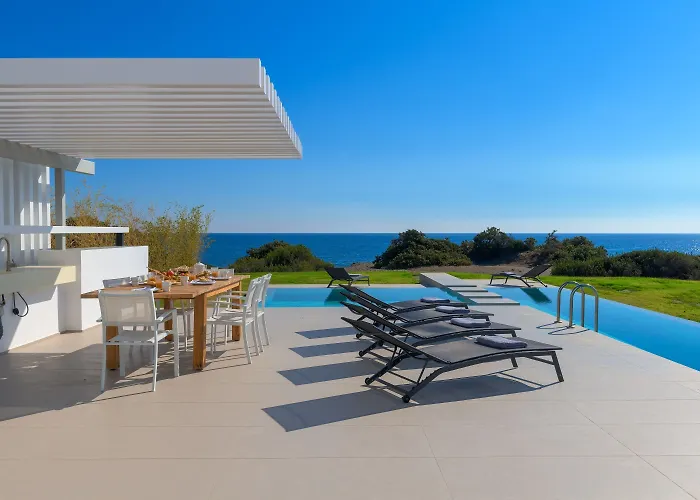 Albatross Front גנאדי