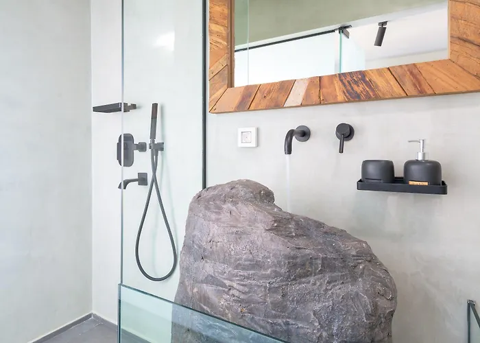 Villa Albatross Front *