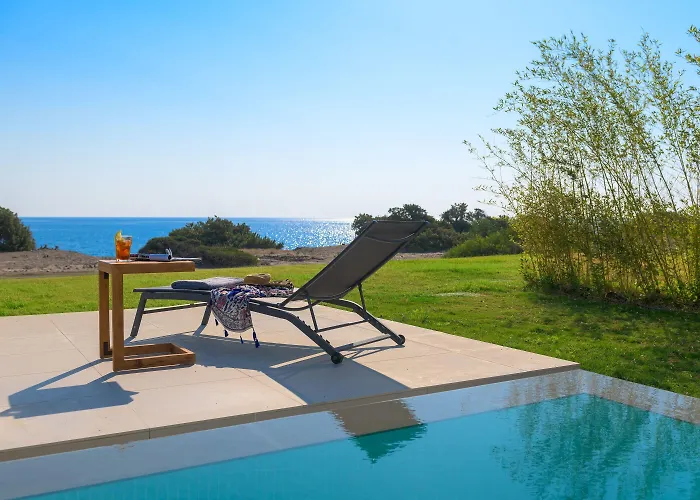 Albatross Front Villa Jenádi