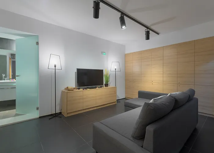 וילה Albatross Front