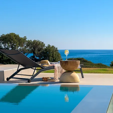 Villa Albatross Front