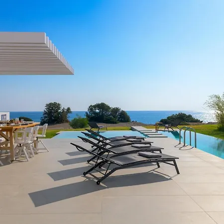 Villa Albatross Beach Front Villas *